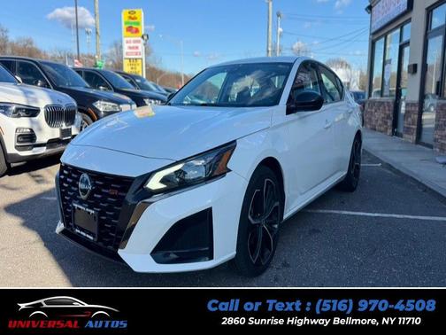 2023 Nissan Altima SR FWD