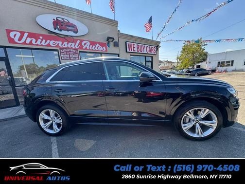 2022 Audi Q8 55 Premium Plus