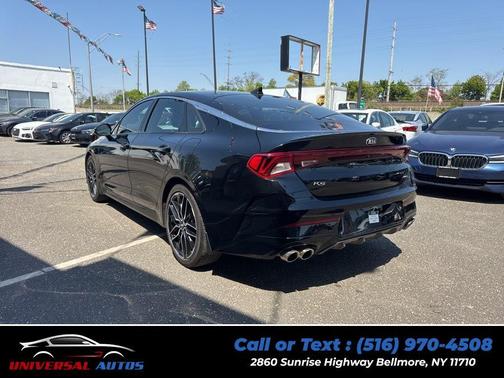 Ebony Black 2021 Kia K5 GT
