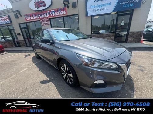 2022 Nissan Altima 2.5 SV