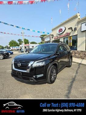 2022 Nissan Pathfinder SV 4WD