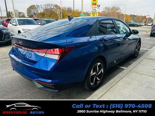 2023 Hyundai ELANTRA SEL