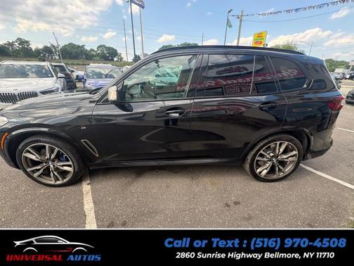 2022 BMW X5 M50i