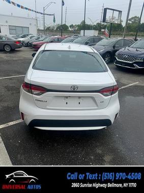2022 Toyota Corolla LE