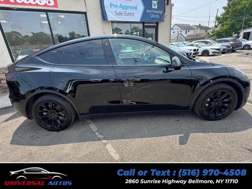 2022 Tesla Model Y Long Range Dual Motor All-Wheel Drive