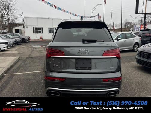 2022 Audi Q5 45 S line Premium