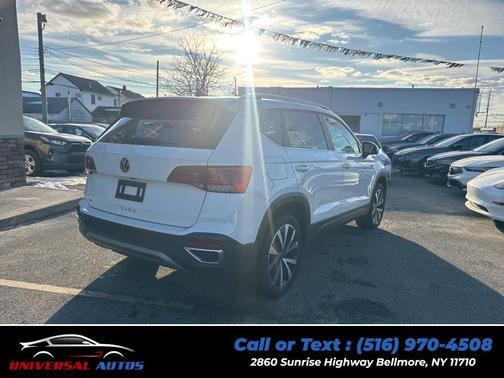 2023 Volkswagen Taos 1.5T SE