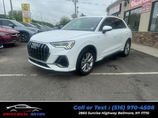 2023 Audi Q3 S line Premium