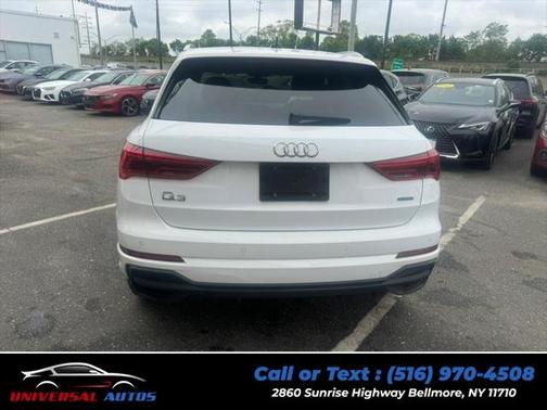 2023 Audi Q3 S line Premium