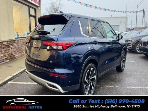 2024 Mitsubishi Outlander SE