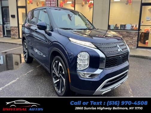 2024 Mitsubishi Outlander SE