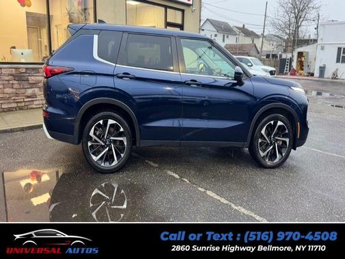 2024 Mitsubishi Outlander SE