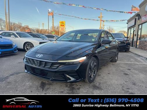 Abyss Black 2024 Hyundai ELANTRA SEL Sedan