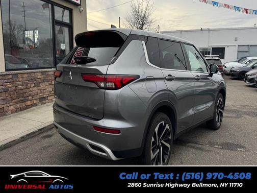 2023 Mitsubishi Outlander SE Special Edition 2WD