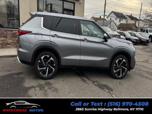 2023 Mitsubishi Outlander SE Special Edition 2WD