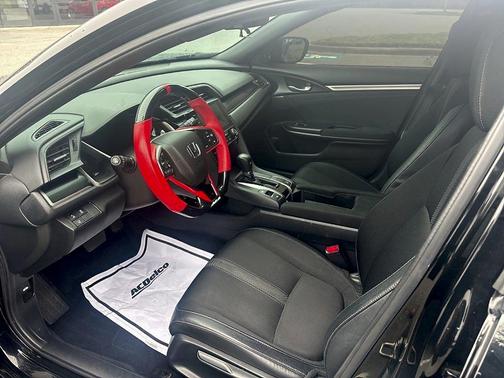 Crystal Black Pearl 2020 Honda Civic EX