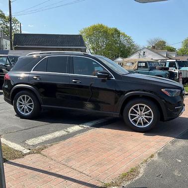 Black 2025 Mercedes-Benz GLE 350 Base 4MATIC