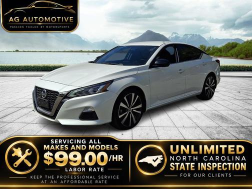 White 2022 Nissan Altima 2.5 SR
