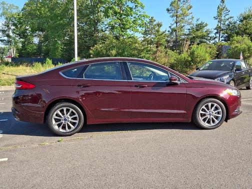Burgundy 2017 Ford Fusion SE