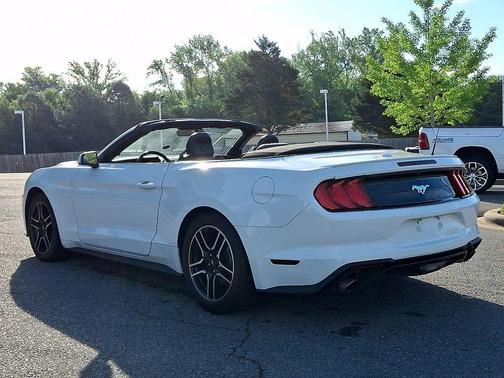 Oxford White 2023 Ford Mustang EcoBoost Premium