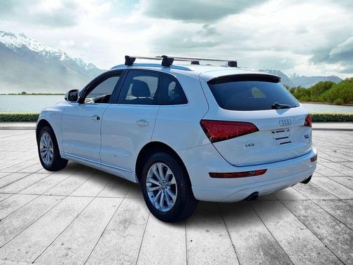 Ibis White 2017 Audi Q5 2.0T Premium