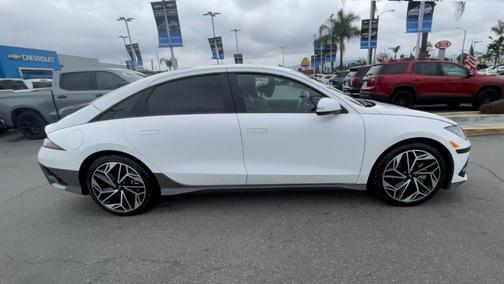 2025 Hyundai IONIQ 6 SEL