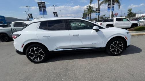 2025 Chevrolet Equinox EV LT 2