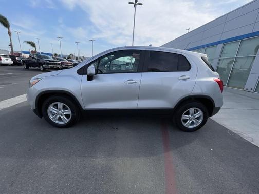 2022 Chevrolet Trax LS