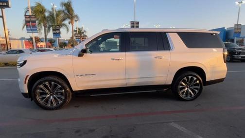 2025 Chevrolet Suburban High Country