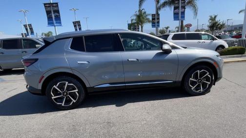 2025 Chevrolet Equinox EV LT 2