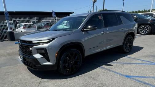 2025 Chevrolet Traverse RS