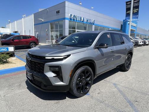 2025 Chevrolet Traverse RS