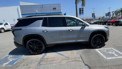2025 Chevrolet Traverse RS