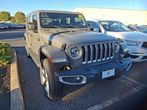 2020 Jeep Wrangler Unlimited Sahara