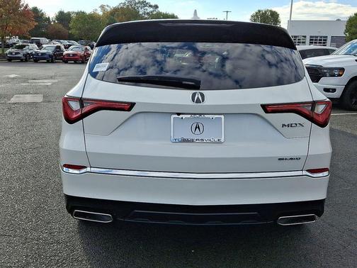 2022 Acura MDX Base
