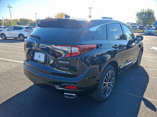 2025 Acura RDX Advance Package