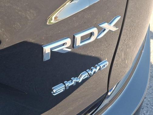 2025 Acura RDX Advance Package