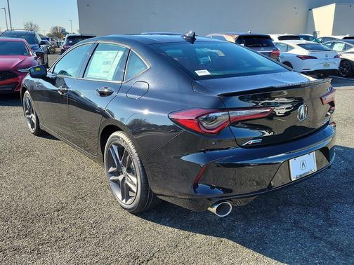 2025 Acura TLX