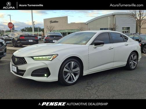 2022 Acura TLX Advance