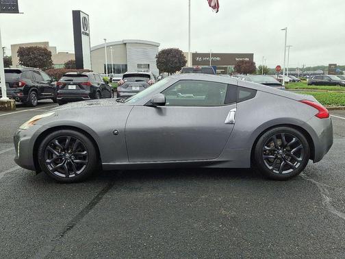 2015 Nissan 370Z Base