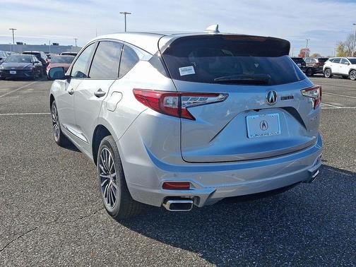 2025 Acura RDX Advance Package