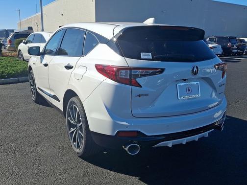 2025 Acura RDX