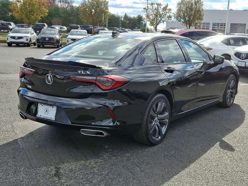 2022 Acura TLX A-Spec