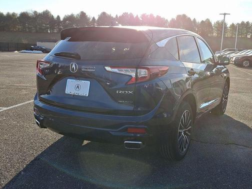 2025 Acura RDX Advance Package