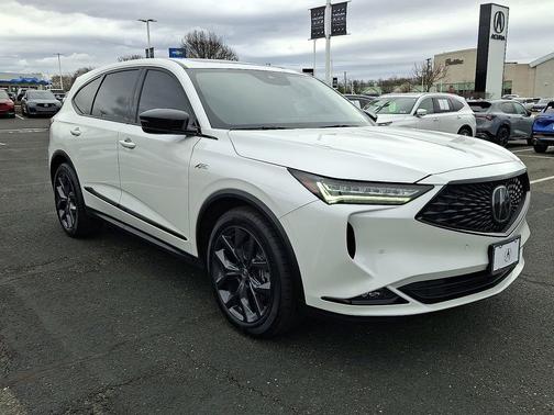 2023 Acura MDX 