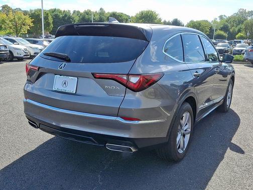 2024 Acura MDX Standard