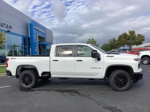 2026 Chevrolet Silverado 2500 LT