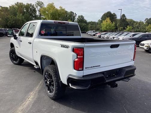 2026 Chevrolet Silverado 2500 LT