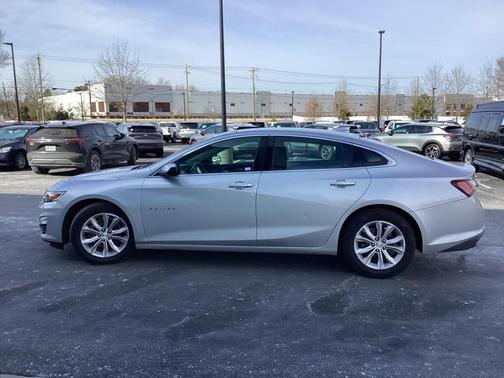 2020 Chevrolet Malibu FWD LT