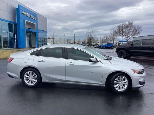 2020 Chevrolet Malibu FWD LT